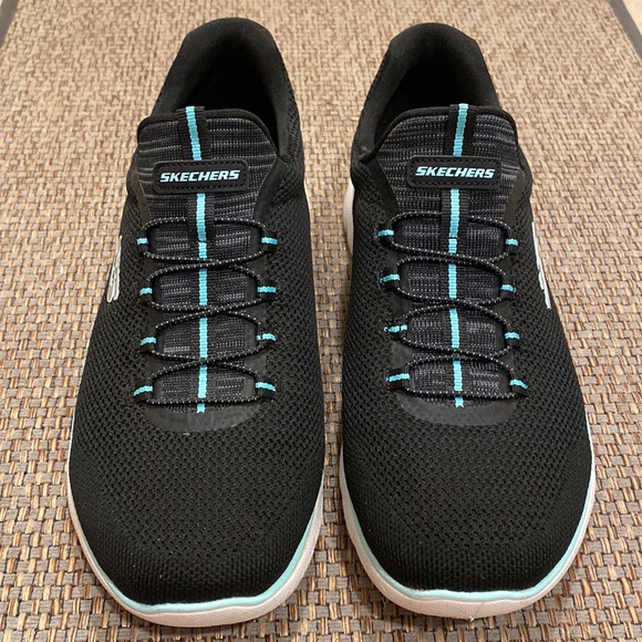 Skechers 9.5 Black Memory Foam Slip On Sneakers - Picture 1 of 8